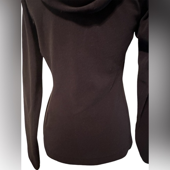 The North Face Fleece. Black. Zip up. Hooded. Women’s size Small. - Picture 5 of 10